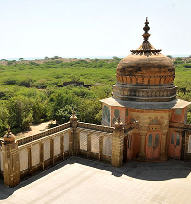 the beach mandvi palace